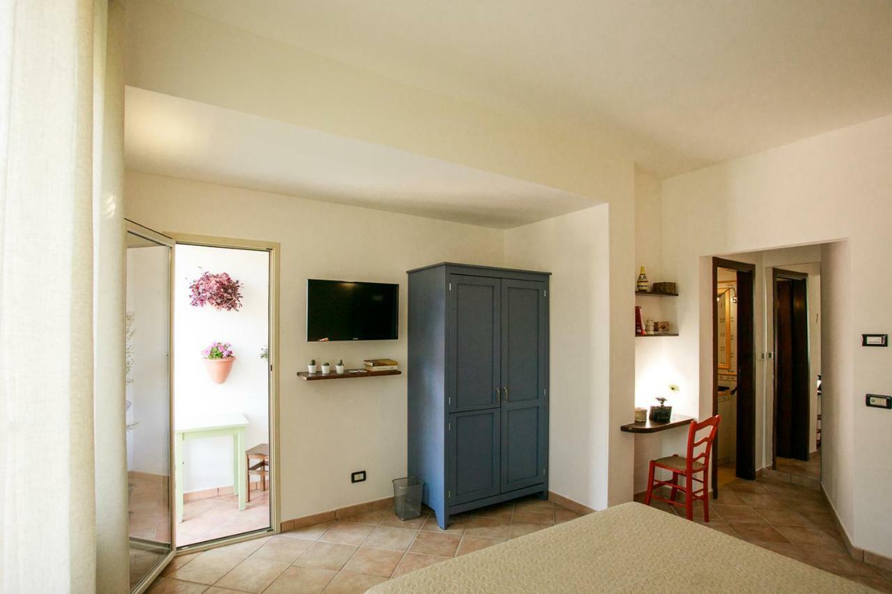 B&B Scirocco House Oliveri Exterior photo