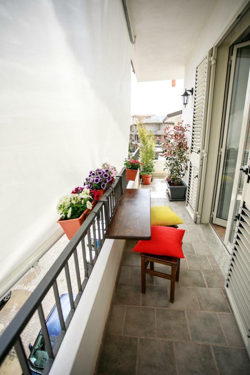 B&B Scirocco House Oliveri Exterior photo