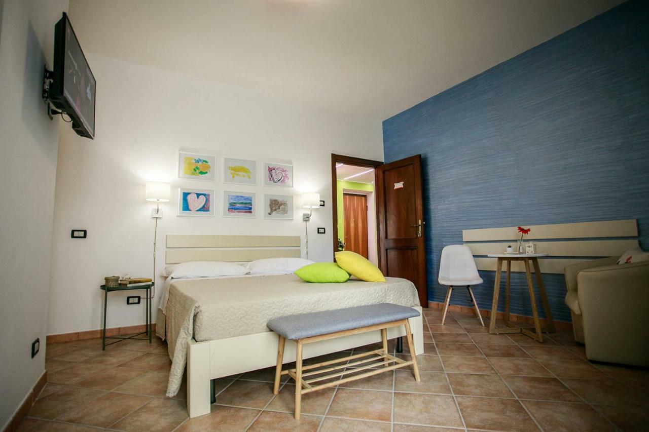 B&B Scirocco House Oliveri Exterior photo
