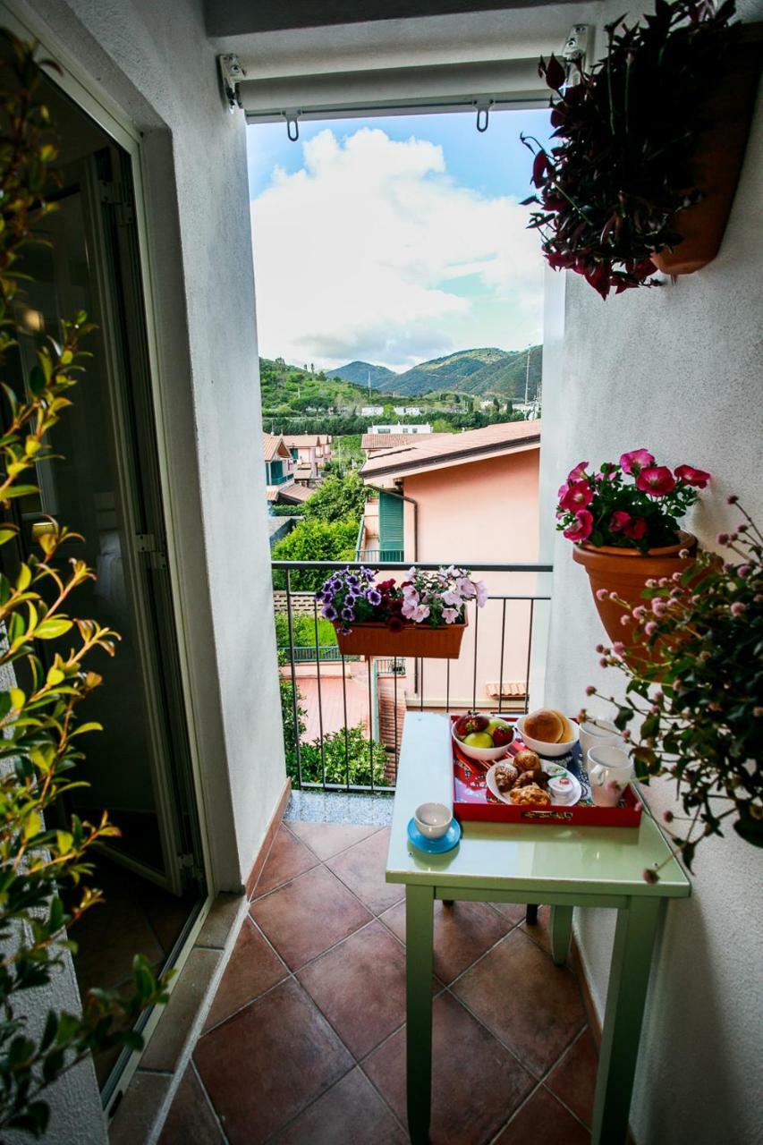 B&B Scirocco House Oliveri Exterior photo
