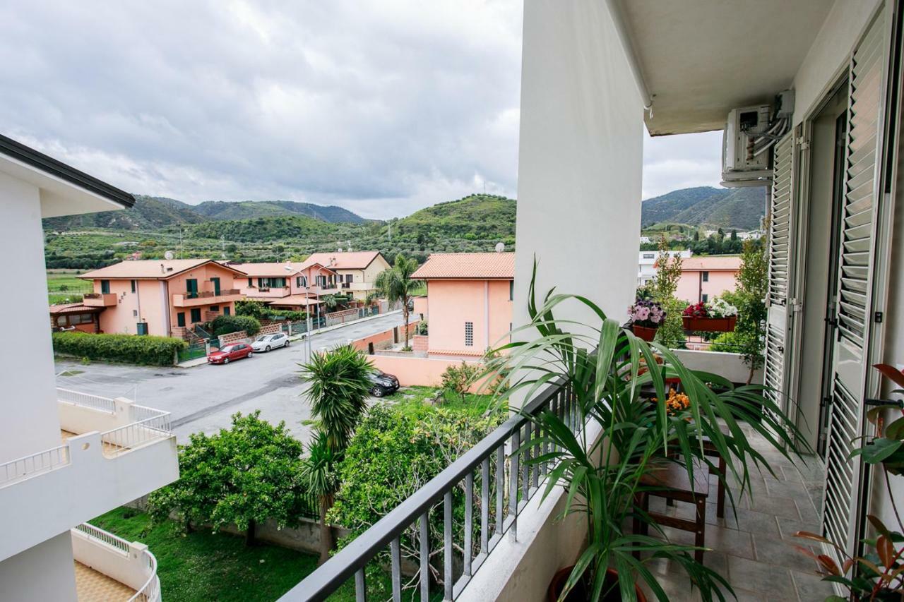 B&B Scirocco House Oliveri Exterior photo